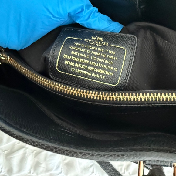 Coach Handbag - Picture 6 of 9